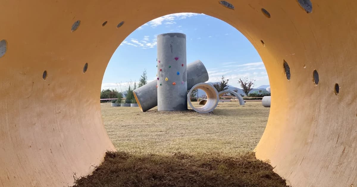 Recycled Cement Pipes Become Creative Playground in South Korea